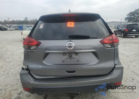 2018 Nissan Rogue S z USA, uszkodzony, nr VIN KNMAT2MT3JP530838